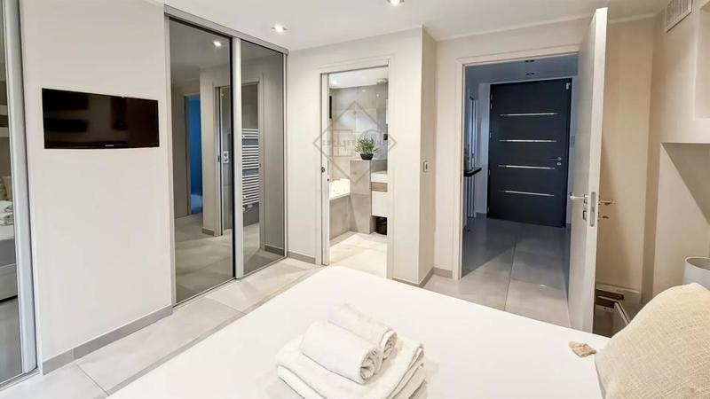 Villa - 170 m² - 6 pièces