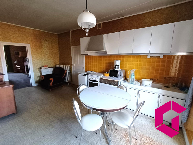 Maison ancienne - 201 m² - 6 pièces