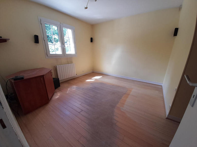 Maison - 340 m² - 14 pièces