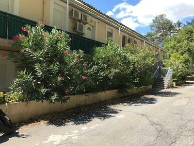 Appartement - 91 m² - 6 pièces