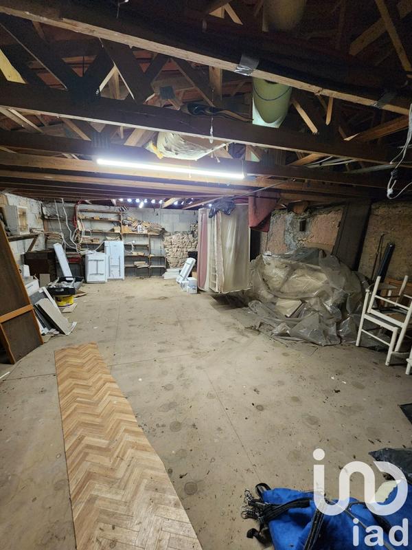 Maison - 220 m² - 5 pièces