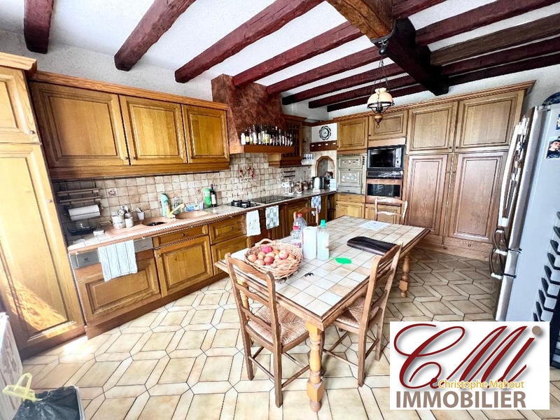 Maison ancienne - 268 m² - 6 pièces