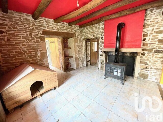 Maison - 104 m² - 4 pièces