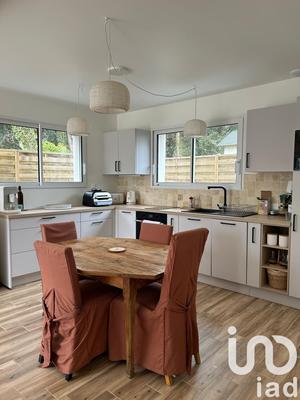 Maison - 86 m² - 4 pièces