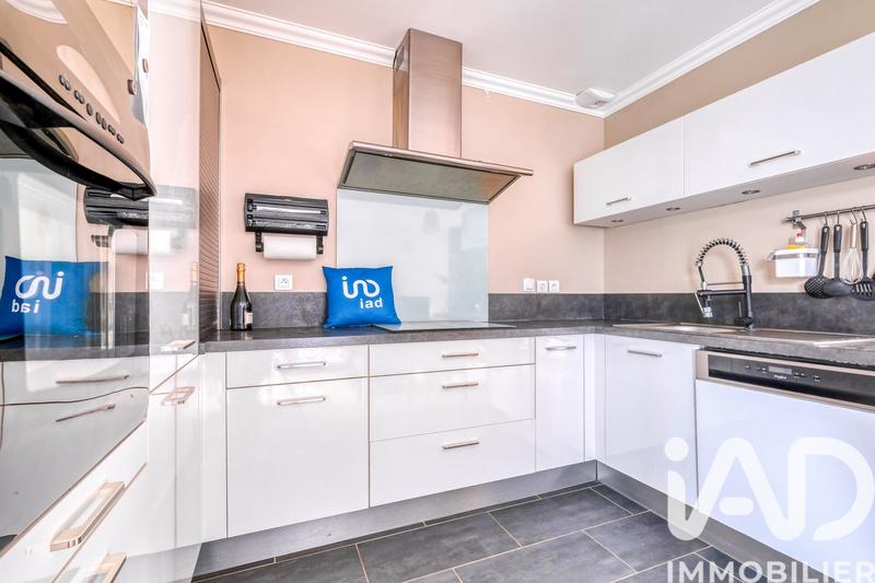 Maison - 76 m² - 4 pièces