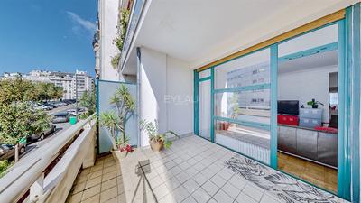 Appartement - 120 m² - 5 pièces