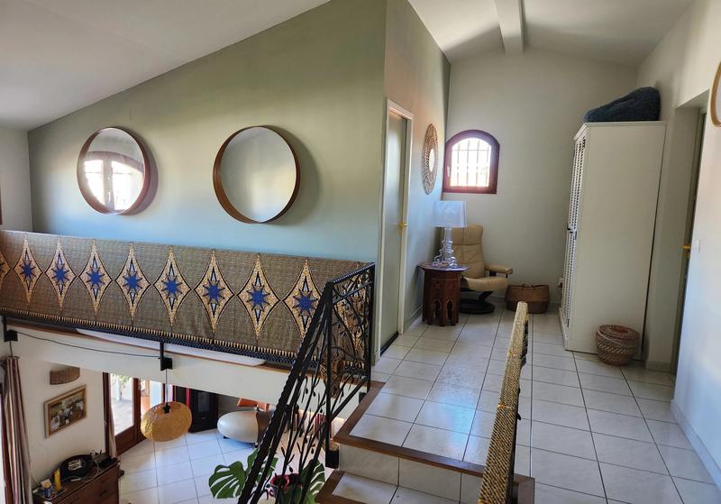 Maison - 204 m² - 8 pièces