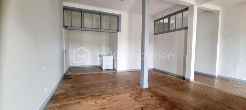 Immeuble - 195 m² - 8 pièces