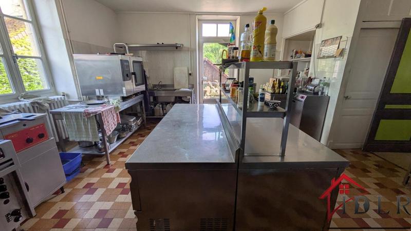 Fonds de commerce - Local commercial - 300 m²