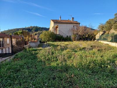 Maison - 116 m² - 7 pièces