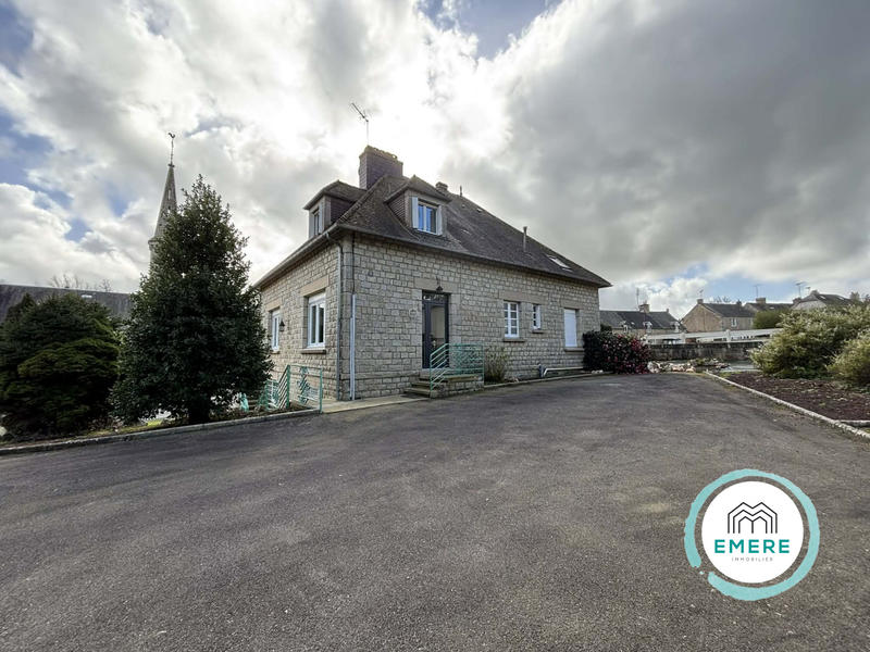 Maison - 152 m² - 7 pièces