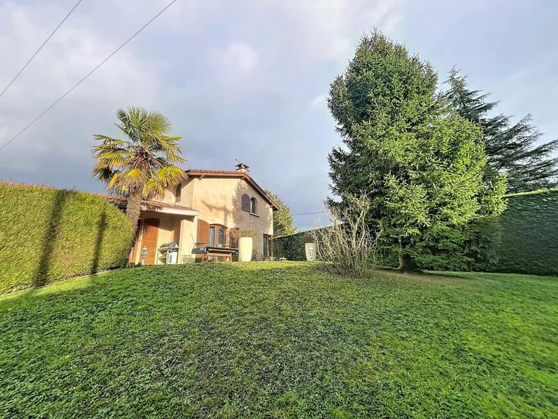 Maison - 152 m² - 7 pièces