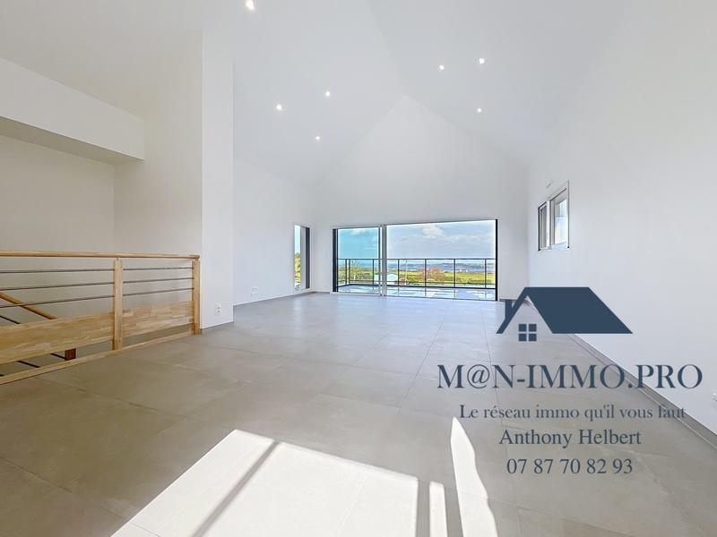 Maison contemporaine - 145 m² - 6 pièces