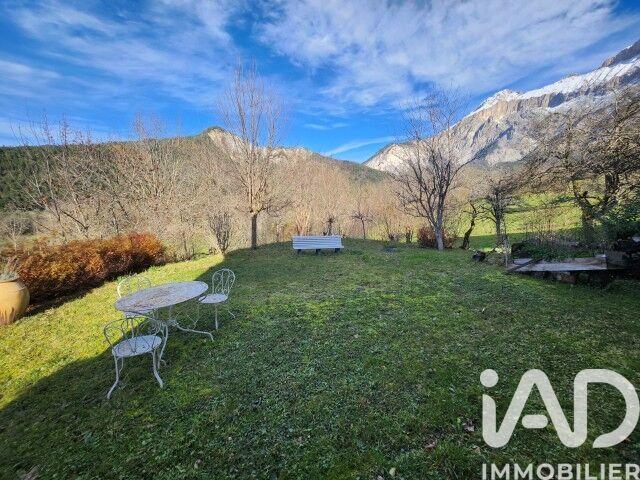 Maison de campagne - 310 m² - 9 pièces