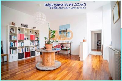 Maison de village - 245 m² - 7 pièces