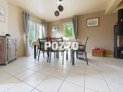 Maison - 80 m² - 4 pièces