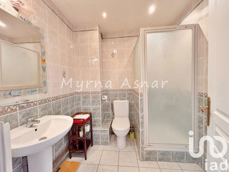 Maison - 173 m² - 9 pièces