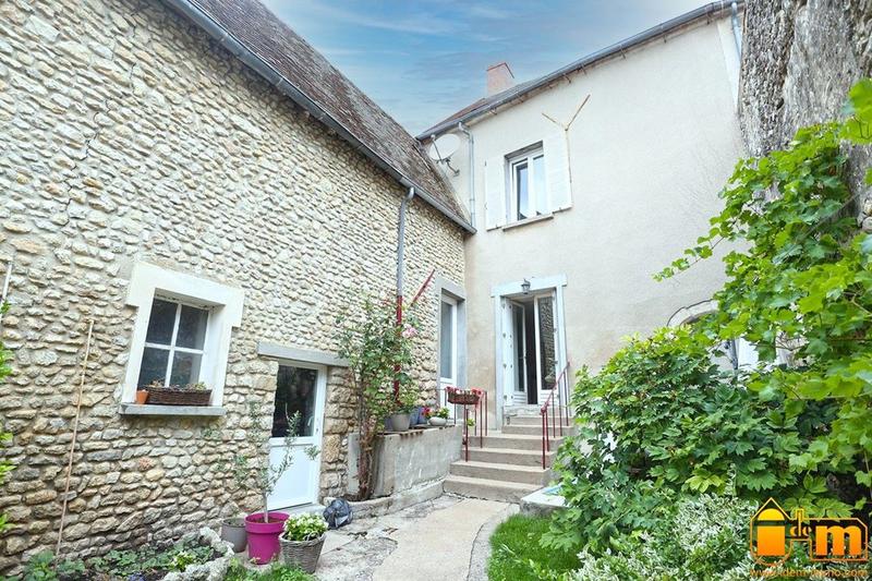 Maison de village - 110 m² - 4 pièces