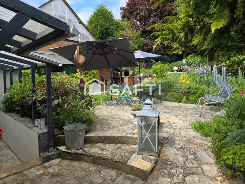 Maison - 158 m² - 5 pièces