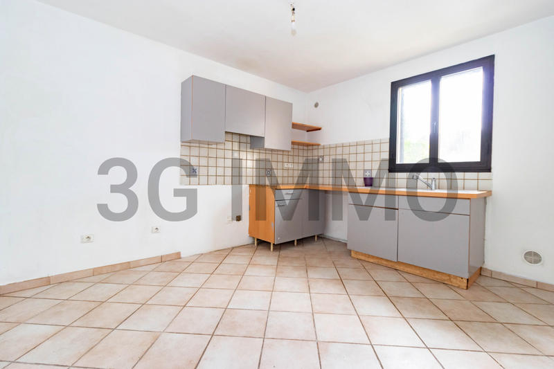 Maison - 94 m² - 4 pièces