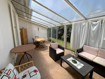 Maison - 209 m² - 9 pièces