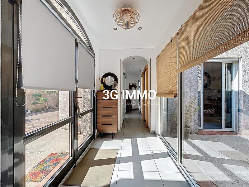 Maison - 185 m² - 5 pièces