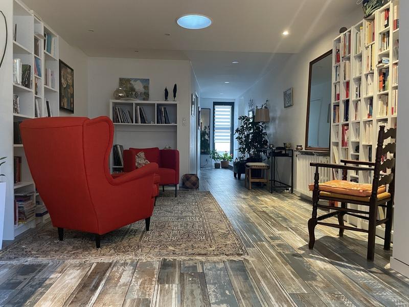 Maison - 200 m² - 7 pièces