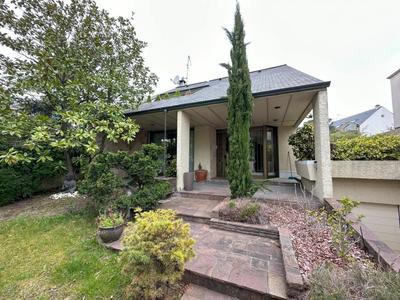 Maison d'architecte - 218 m² - 5 pièces