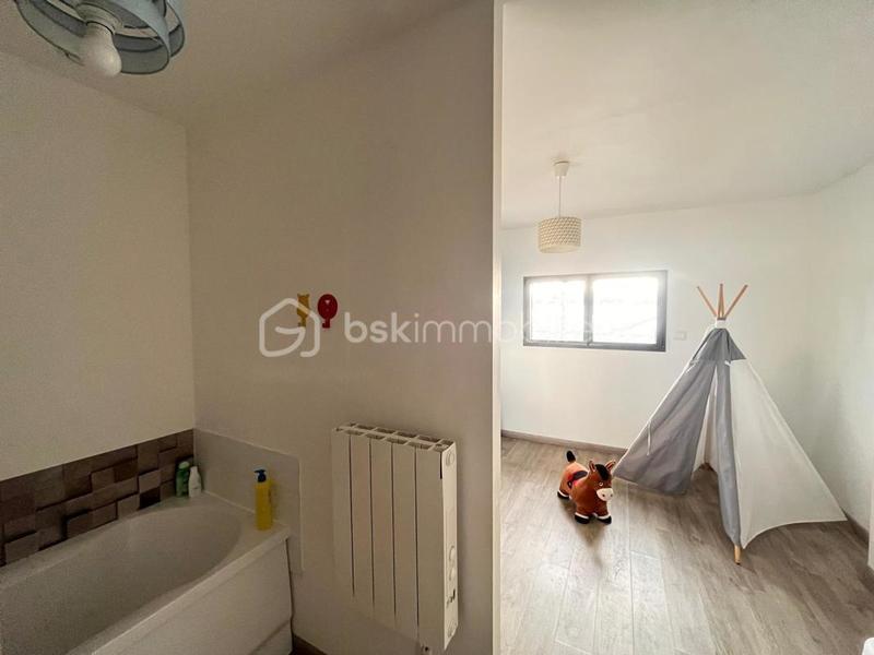 Maison en pierre - 172 m² - 6 pièces