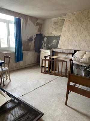 Maison - 170 m² - 11 pièces