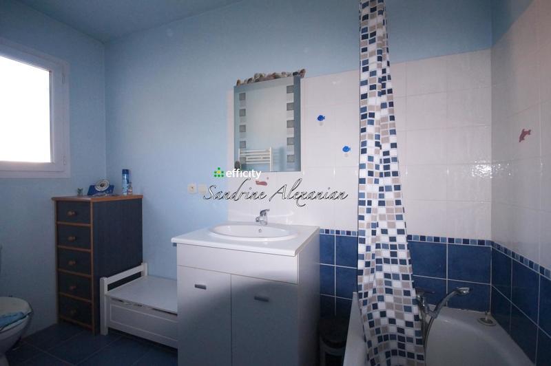 Maison - 104 m² - 5 pièces