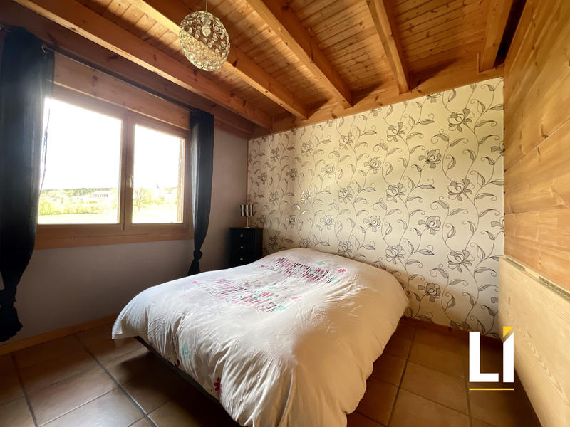 Châlet - 102 m² - 5 pièces