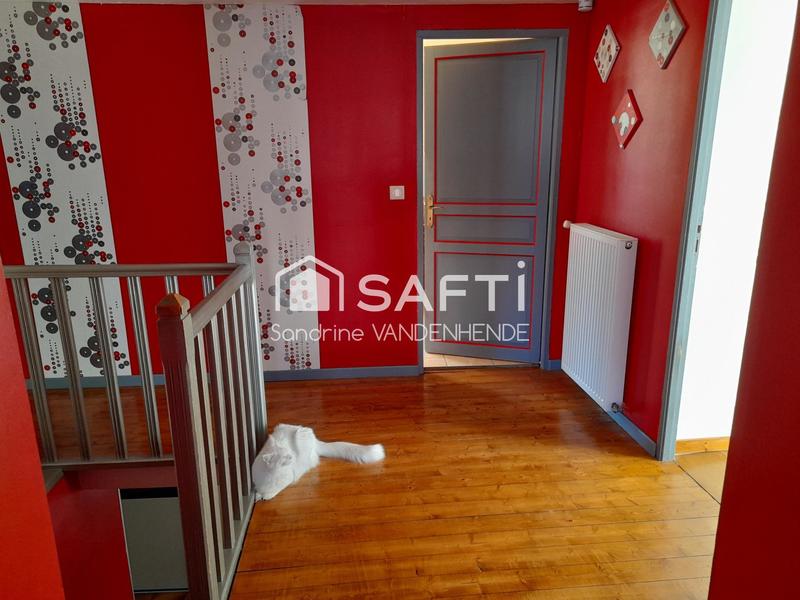 Maison - 200 m² - 6 pièces