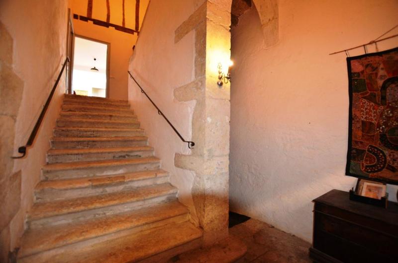 Maison de ville - 200 m² - 7 pièces