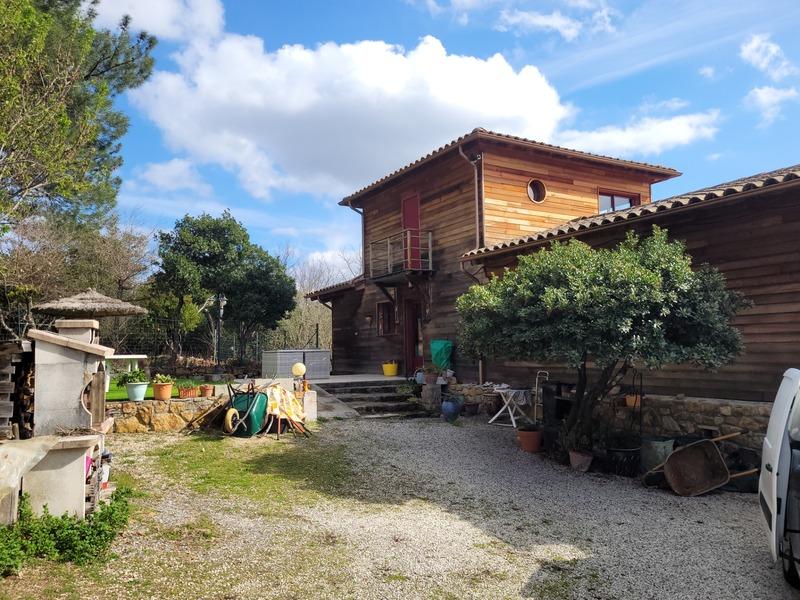 Maison - 153 m² - 6 pièces