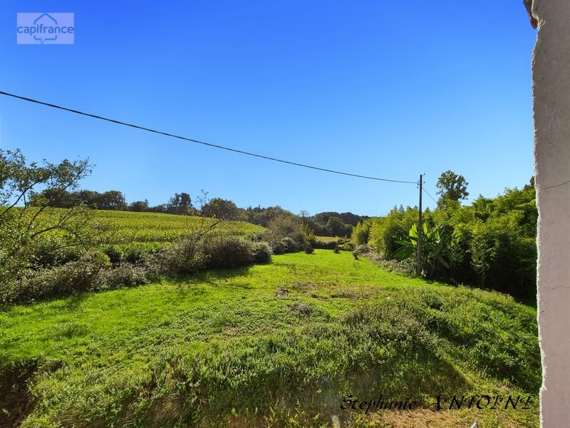 Maison - 284 m² - 9 pièces