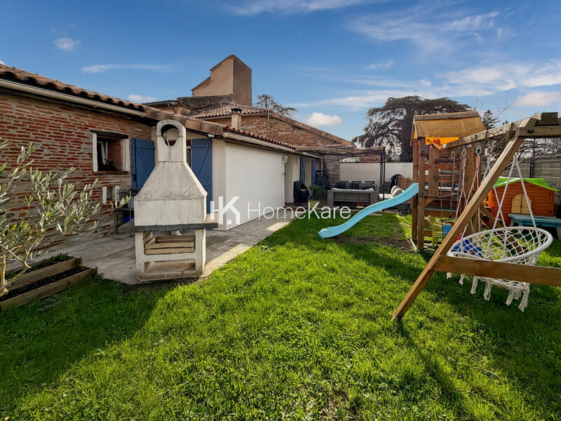 Maison - 92 m² - 4 pièces