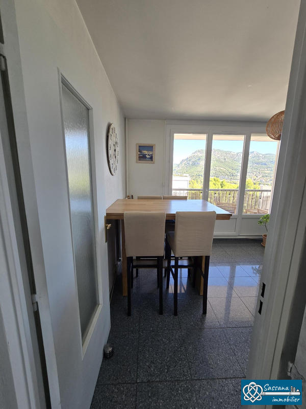 Appartement - 72 m² - 4 pièces