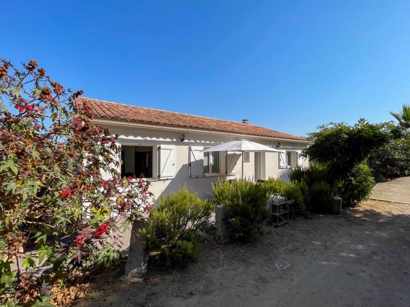 Maison - 150 m² - 7 pièces