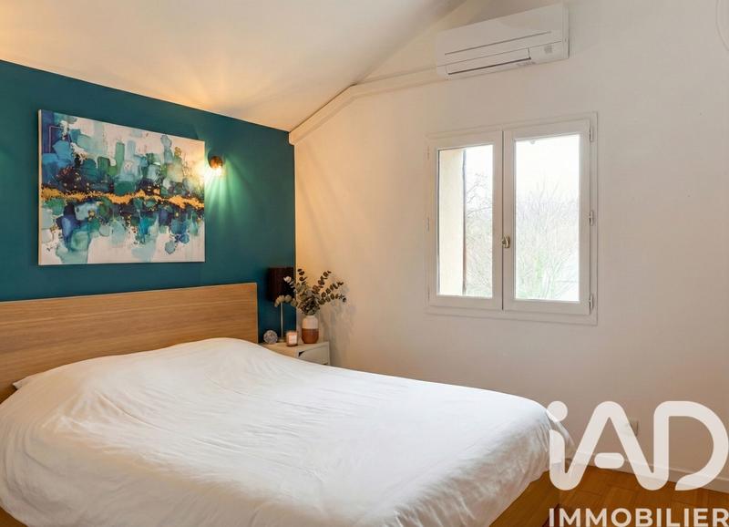 Maison - 180 m² - 7 pièces