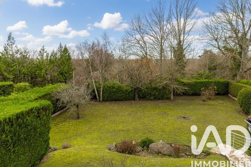 Maison - 200 m² - 7 pièces