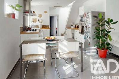 Maison de village - 100 m² - 4 pièces