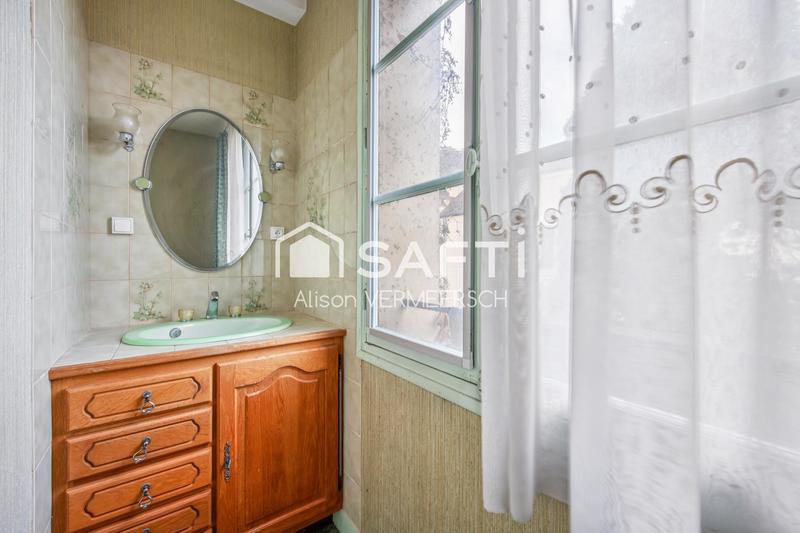 Maison - 204 m² - 7 pièces