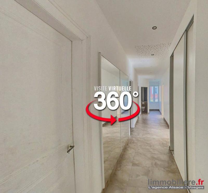 Appartement - 100 m² - 5 pièces