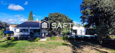 Villa - 250 m² - 8 pièces