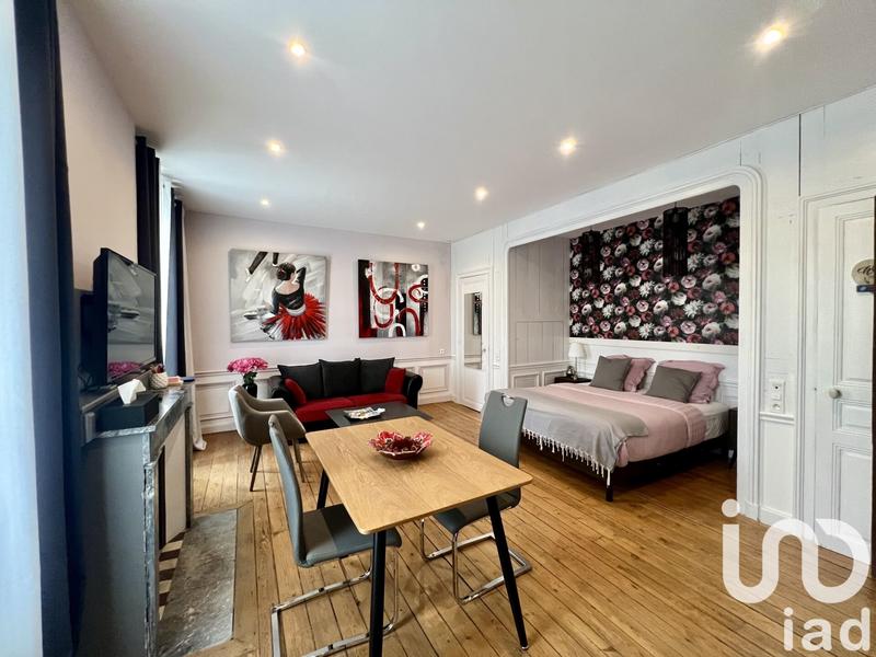 Château - 765 m² - 18 pièces