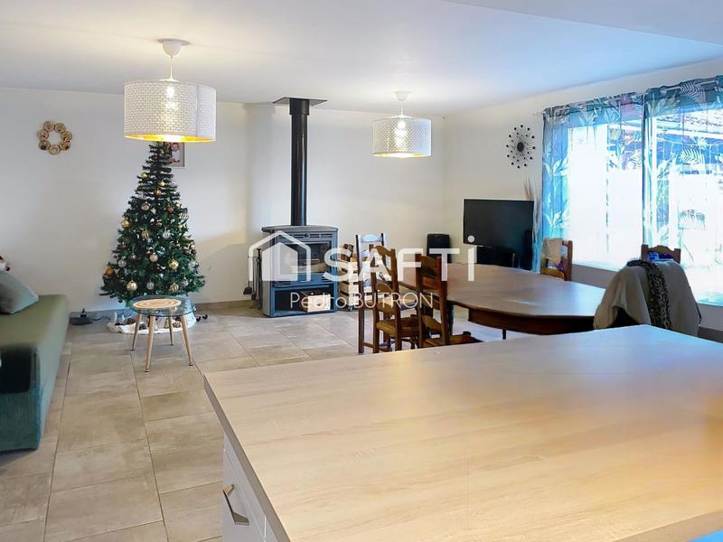 Maison - 180 m² - 5 pièces