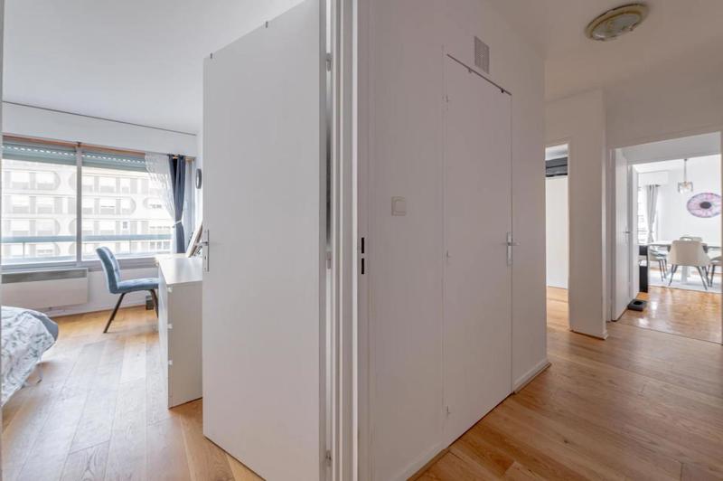 Appartement - 92 m² - 4 pièces