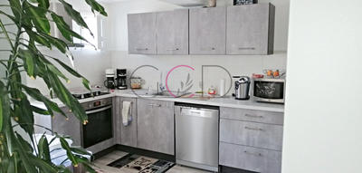 Appartement - 75 m² - 4 pièces