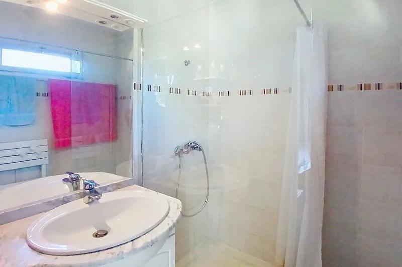 Appartement - 91 m² - 5 pièces